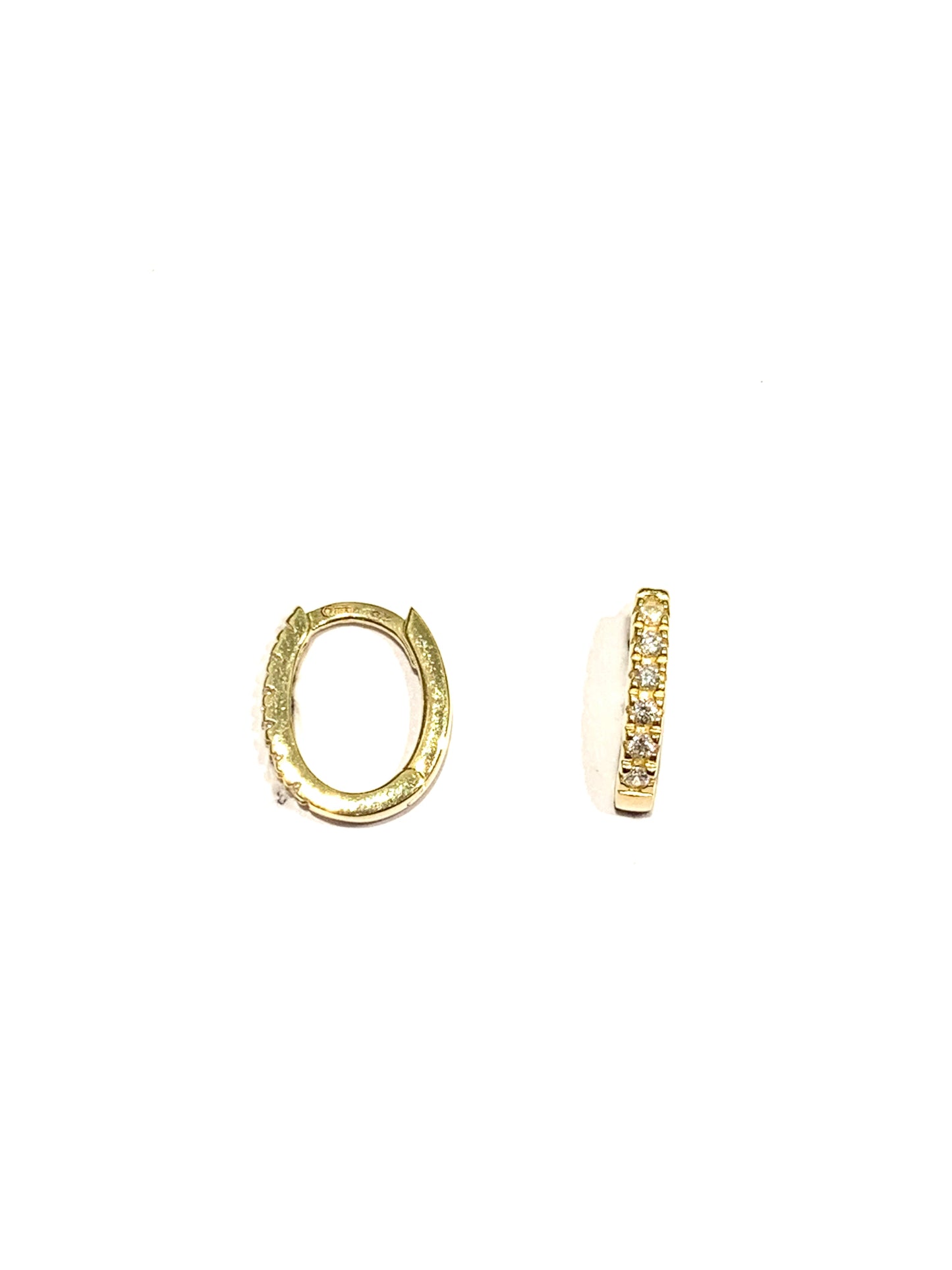 Orecchini oro giallo 18kt a cerchio ovale e zirconi