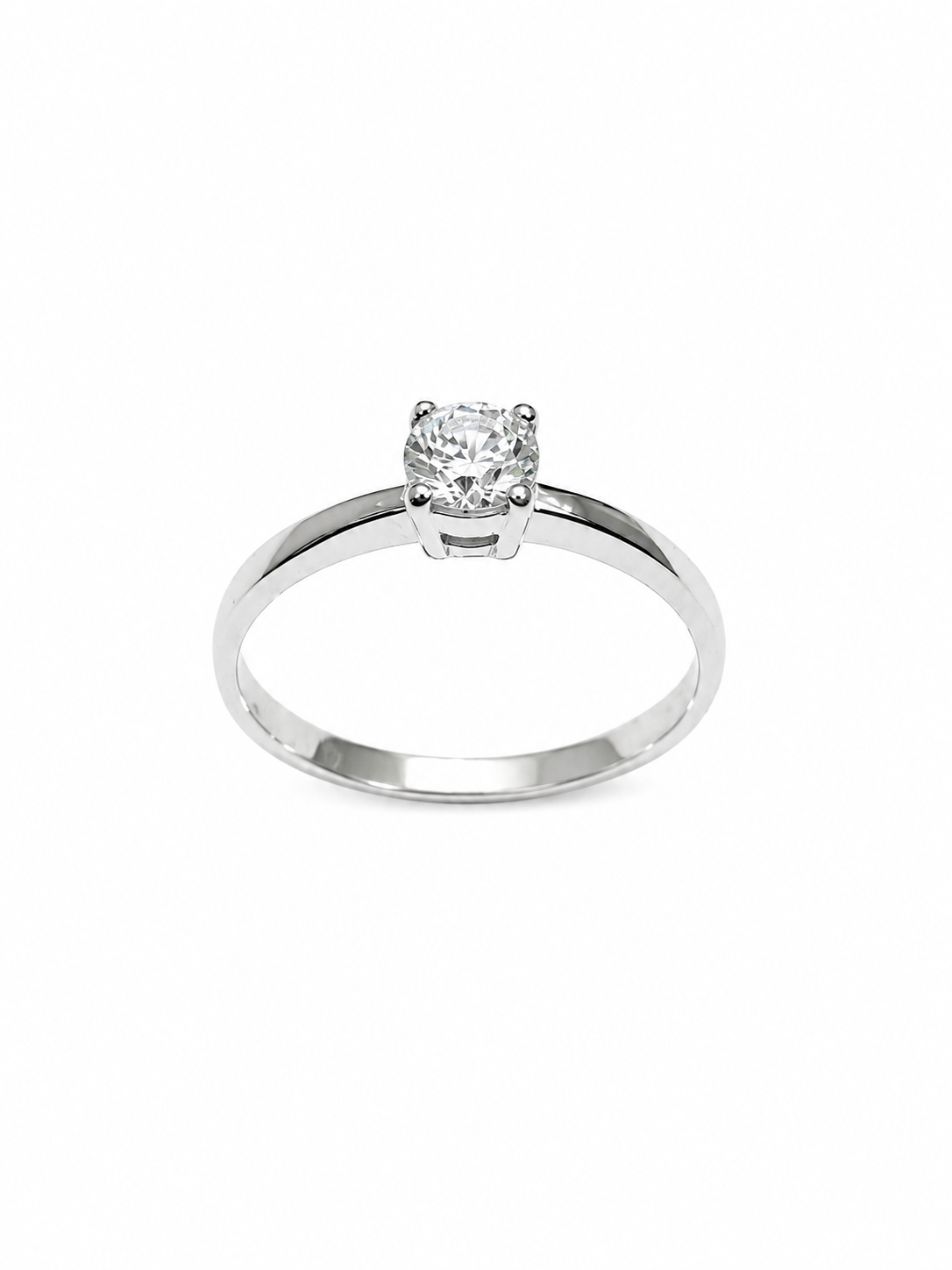Anello in oro bianco 18kt con zircone solitario.

Dimensione zircone 0,3 cm.

Misura 12.