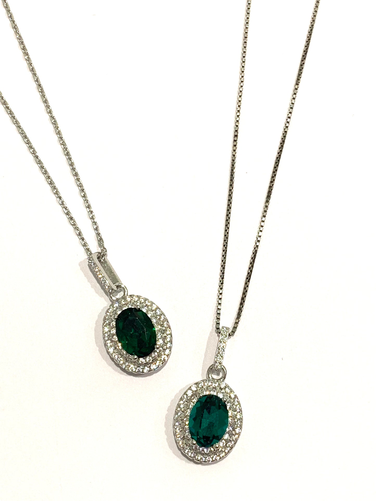 Collana argento con zircone colore smeraldo