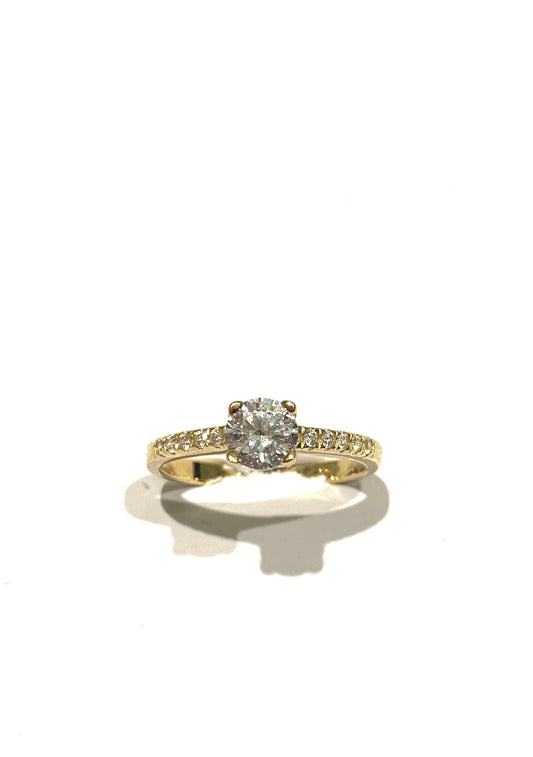 Anello oro giallo 9kt solitario e zirconi laterali