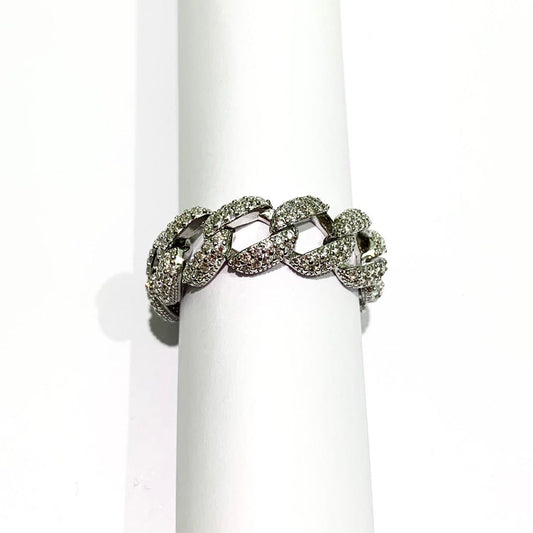 Anello in argento con maglia morbida a groumette ricoperto da zirconi. Larghezza 0,7 cm. Spessore catena 0,2 cm. Disponibile in più misure. Spedizione gratuita con confezione regalo.
